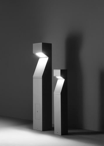 BLINKER Borne d'éclairage LED pour espaces publics By SIMES