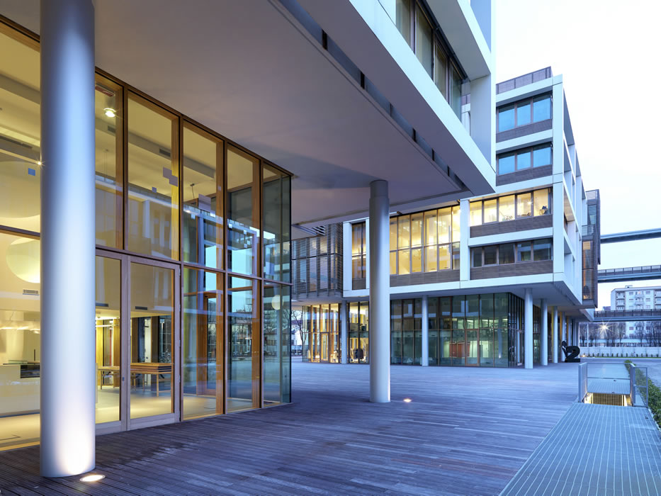 Tortona 37 office building, Milan, Italy - Arch. Matteo Thun & Partners © Ph. Daniele Domenicali