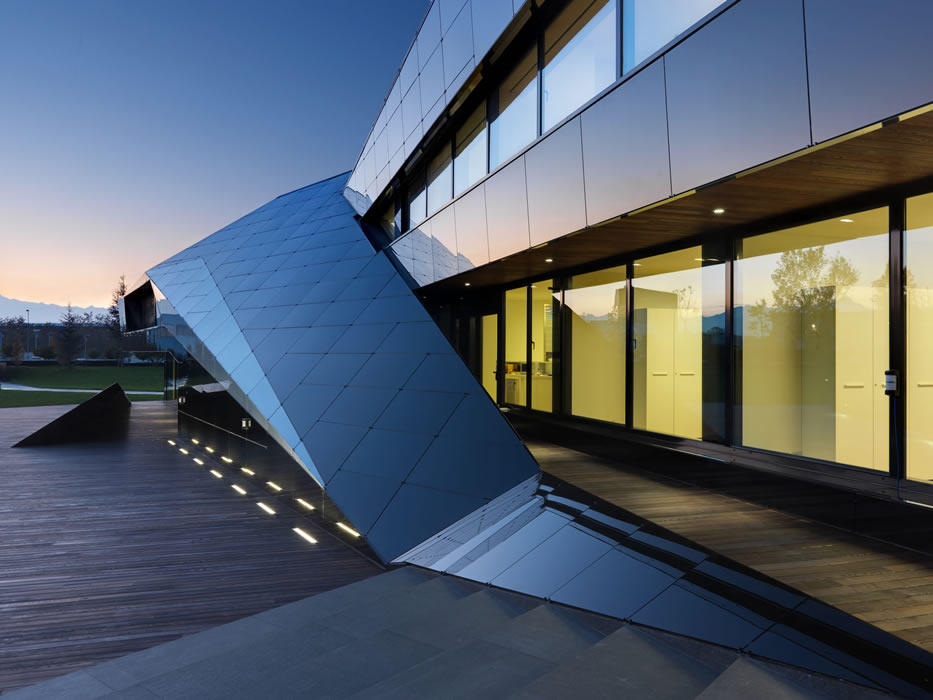 “Officina Vidre Negre” , Cuneo, Italy - Damilano studio Architects © Andrea Martiradonna 