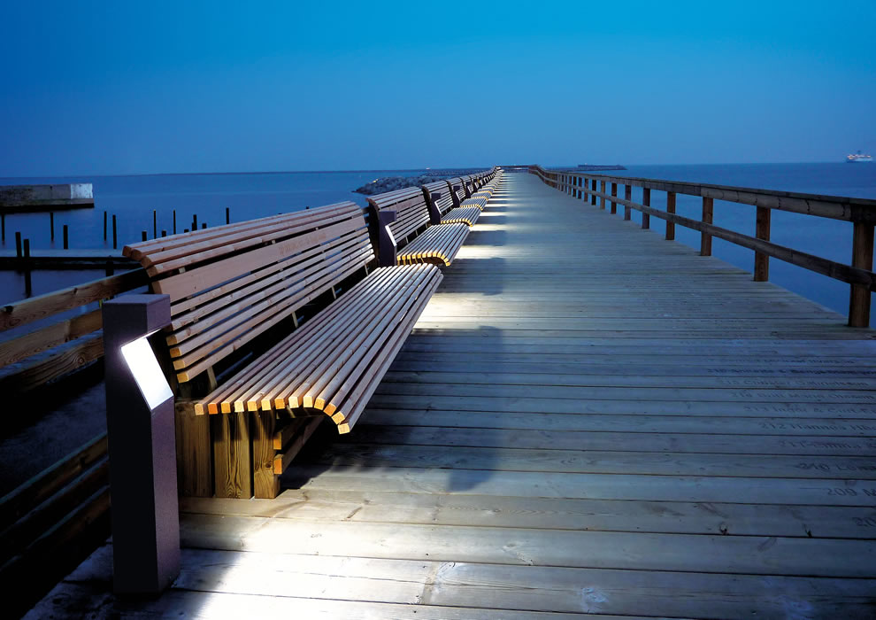 Ystad bathing pier, Sweden © Fagerhult Belysning AB