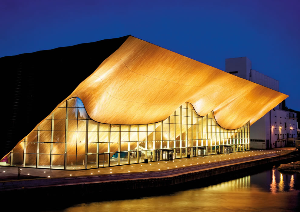 Kilden Concert Hall, Kristianssand, Norway © ph. Halvor Gudim / Fagerhult AS  