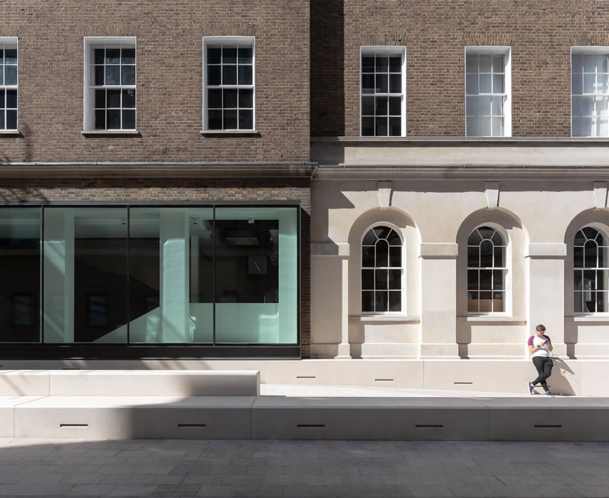 Kings College Science Gallery, London, Great Britain © LST Architects, Zumtobel UK, ph. Peter Landers 