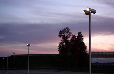 STAGE ROUND POLE MOUNTED