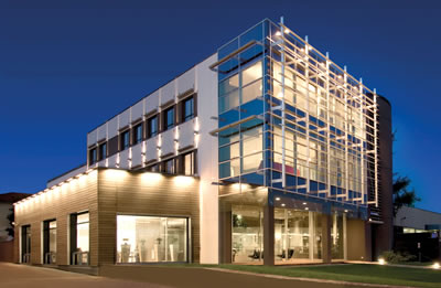 STREAMLINE PROJECTOR